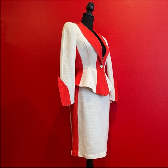 Thierry Mugler Red and White Ensemble - Picture 2 of 8